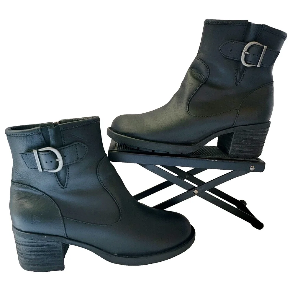 Born Kati Black Leather Moto Ankle Boots Side Zip Buckle Size 8M